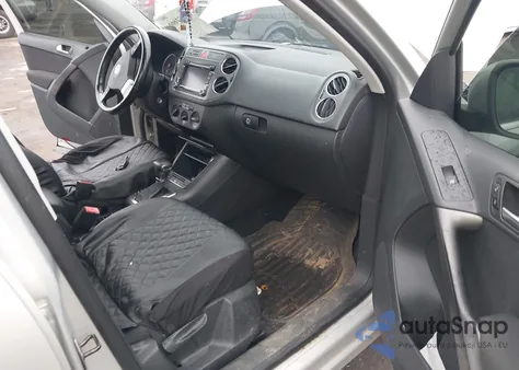 2010 Volkswagen Tiguan Se из США, поврежденный, VIN WVGBV7AX7AW510970